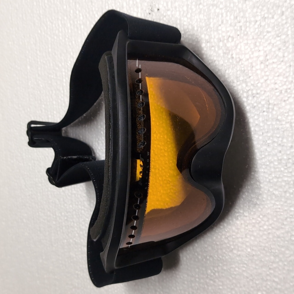 Smith Ski Goggles - image 2